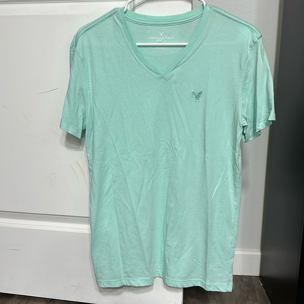 Men’s S American Eagle V-neck - Picture 1 of 3